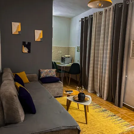 Retro Seven Apartman *